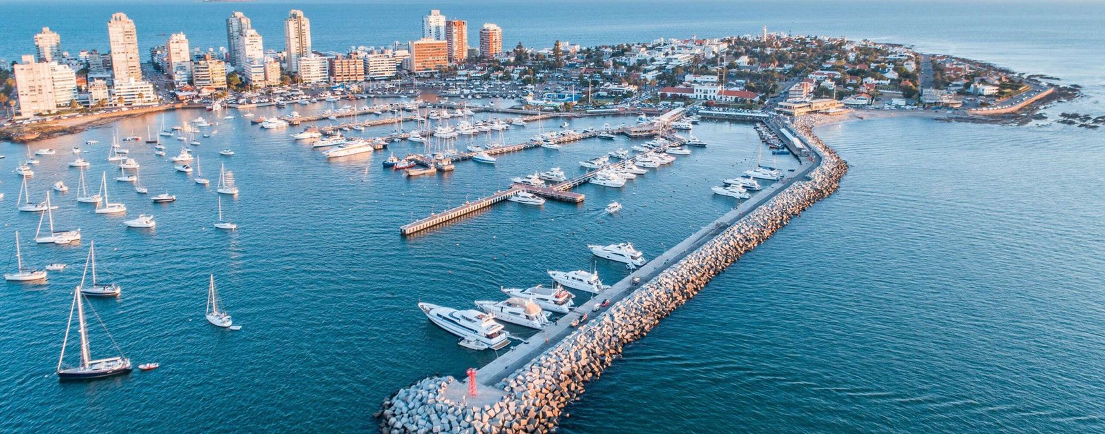 Montevideo skyline – destination Uruguay Residency by Investment